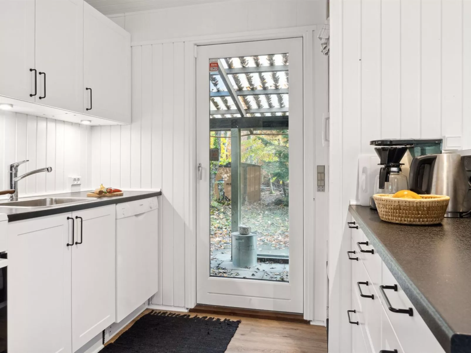 "Chris" -  from the sea-Dedans