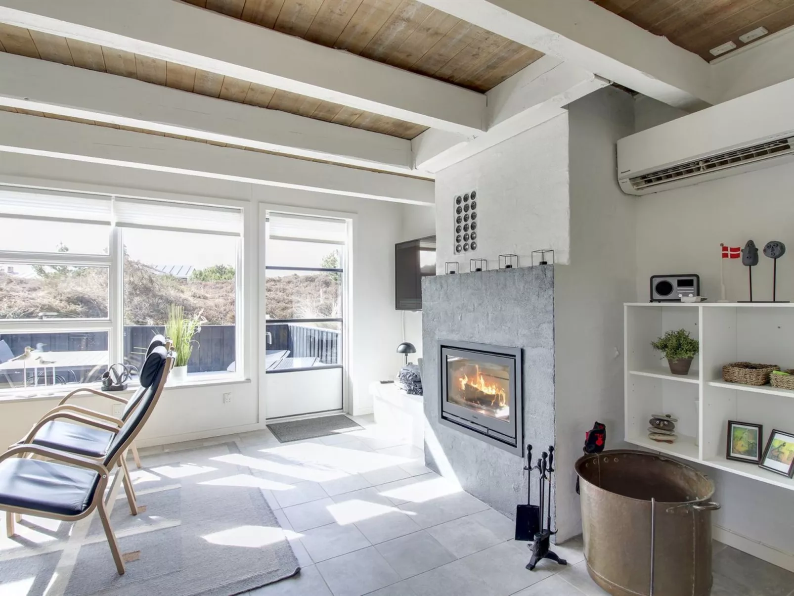 "Grita" - 500m from the sea-Inside