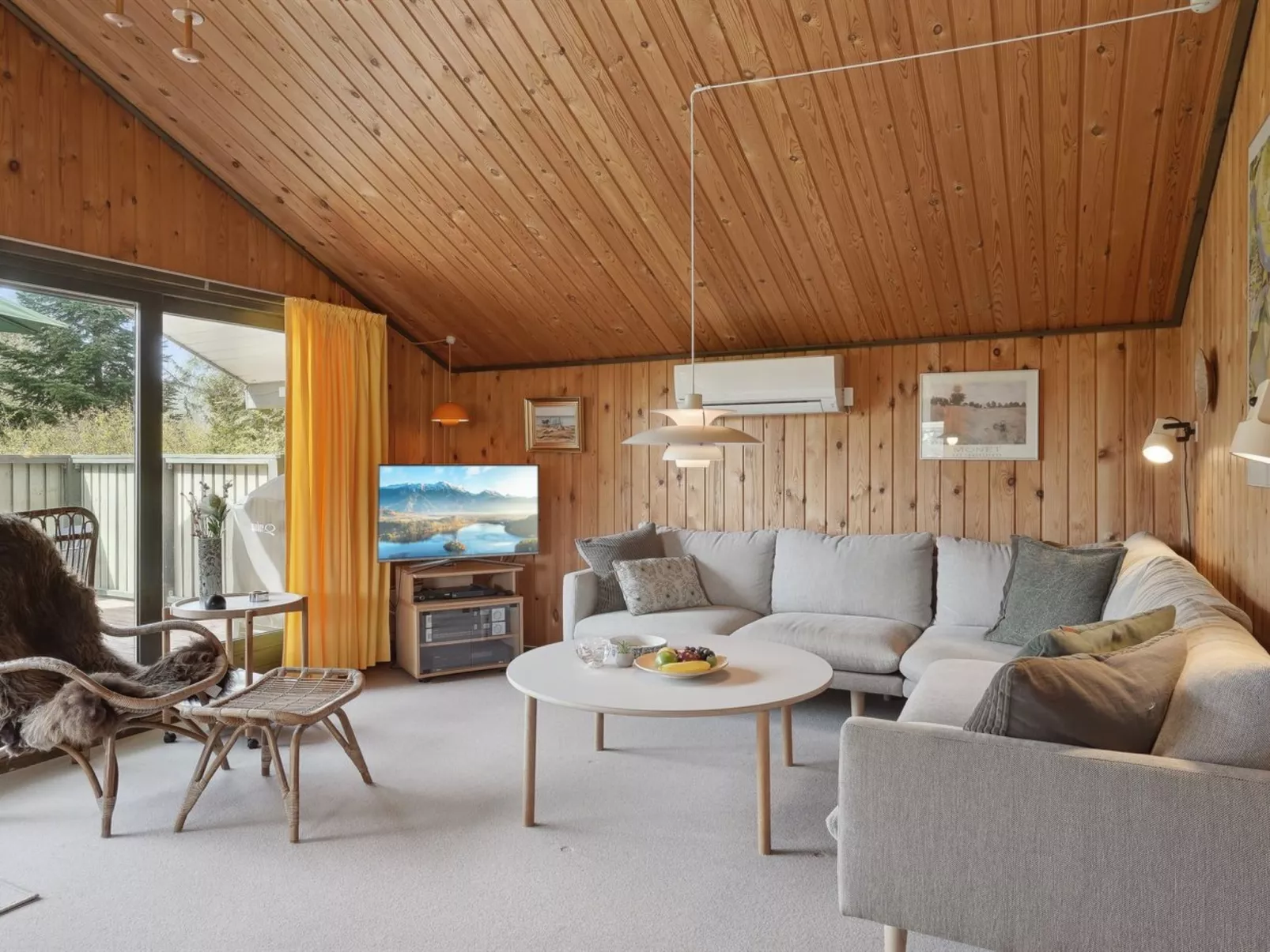 "Winter" - 500m from the sea-Dedans