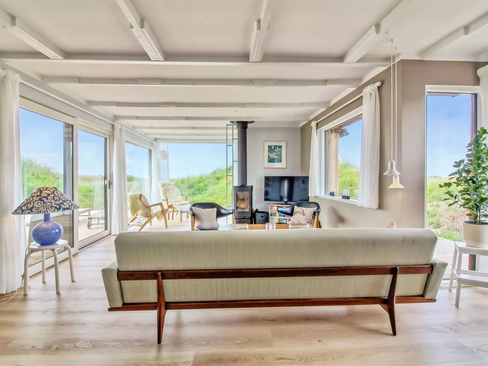 "Hoat" - 300m from the sea-Drinnen