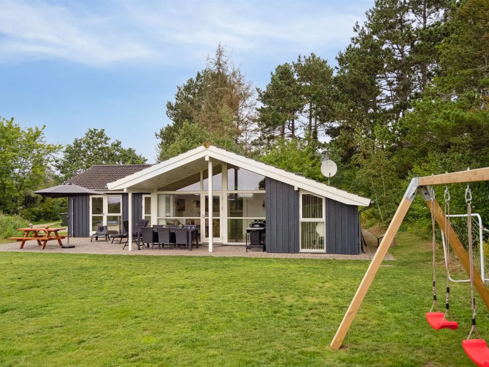 "Thjodulf" - 300m from the sea-Outside