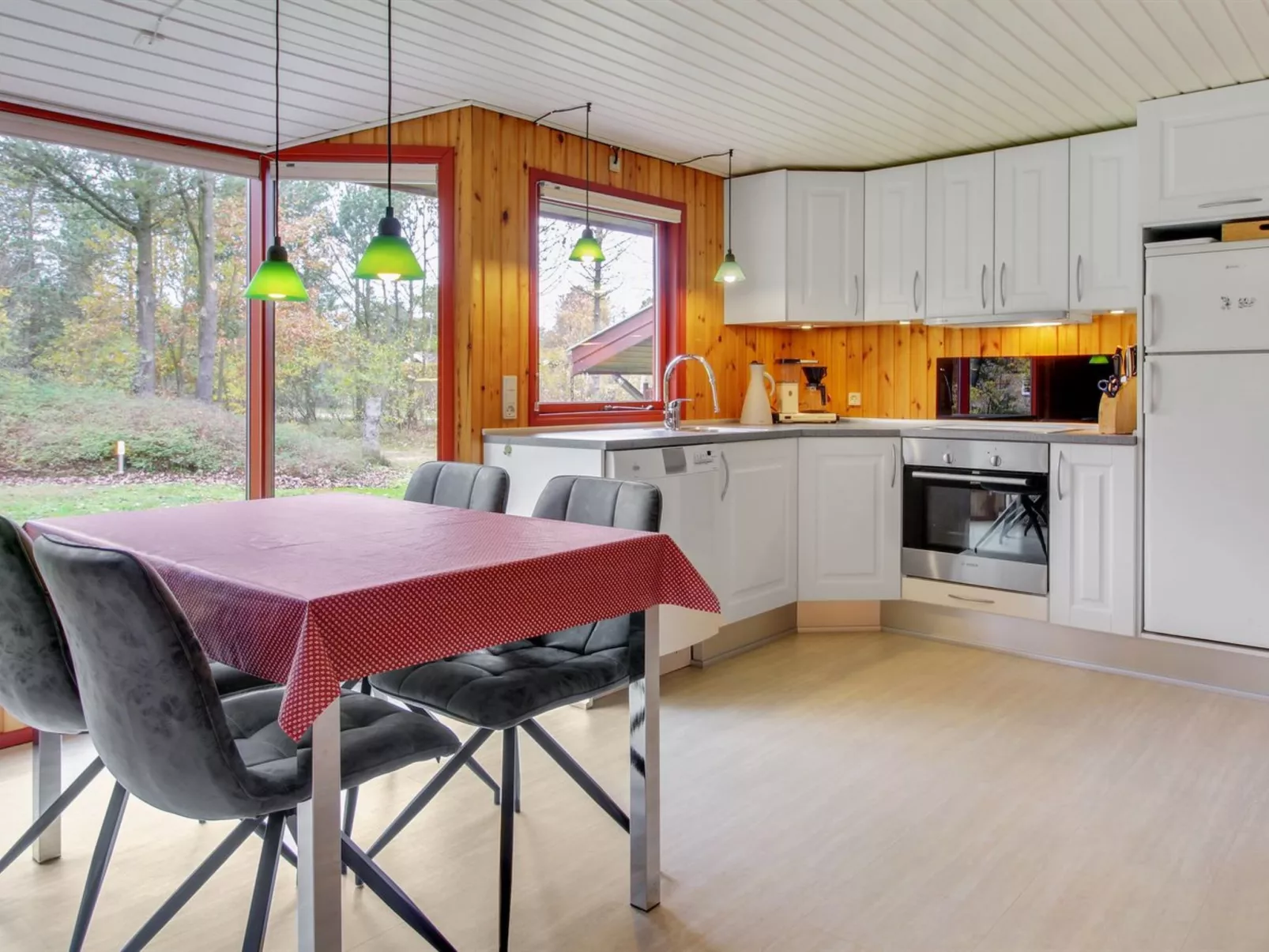 "Gunsten" - 2.3km from the sea-Inside