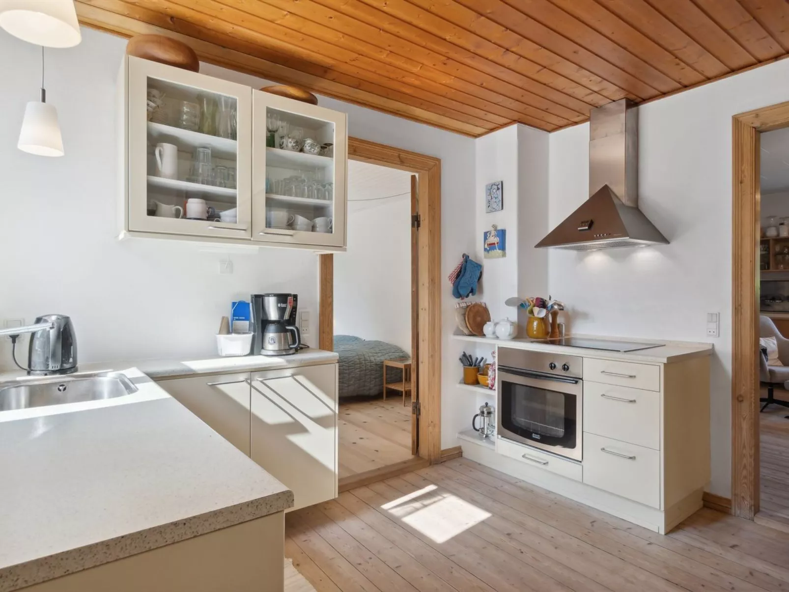 "Cordelia" - 1km from the sea-Dedans