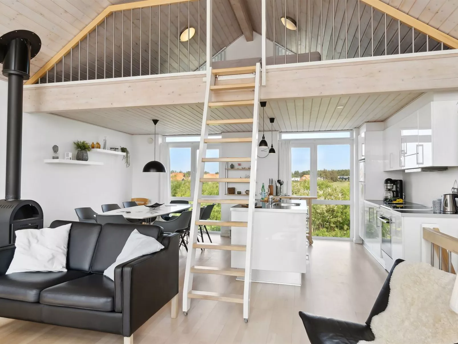 "Thyra" - 700m from the sea-Inside