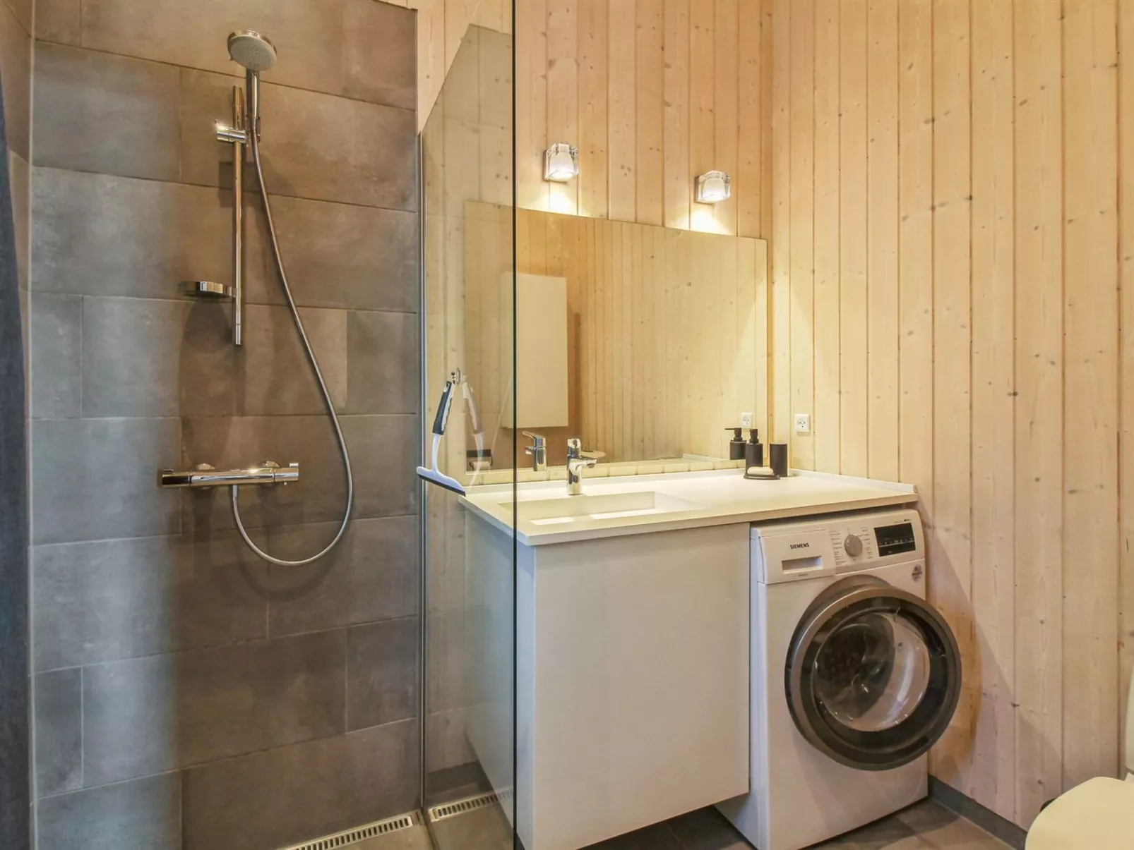 "Ascan" - 600m from the sea-Dedans