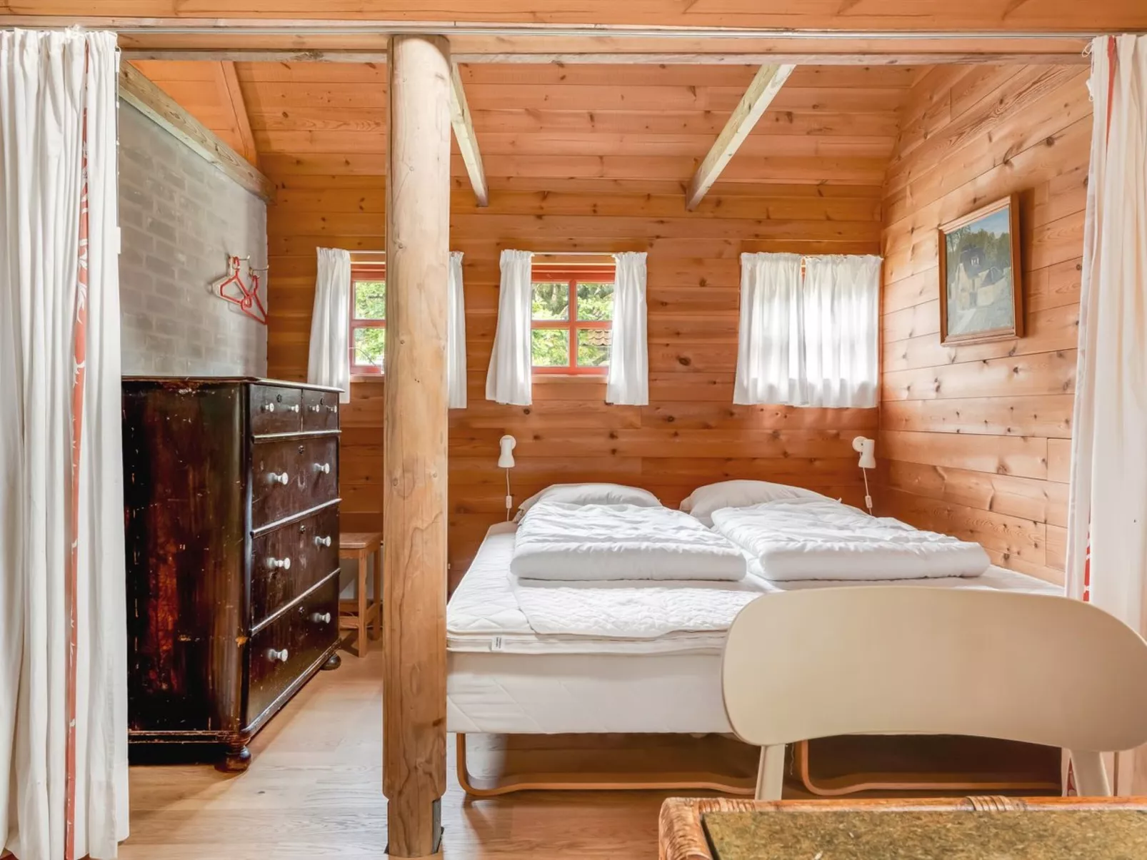 "Henke" - 100m from the sea-Dedans