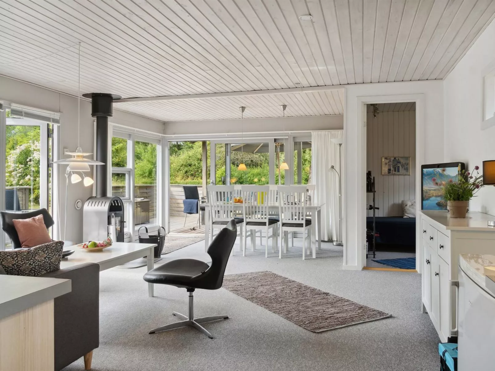 "Holmwith" - 200m from the sea-Inside