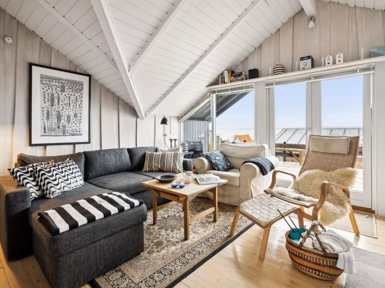 "Anu" - 400m from the sea-Inside