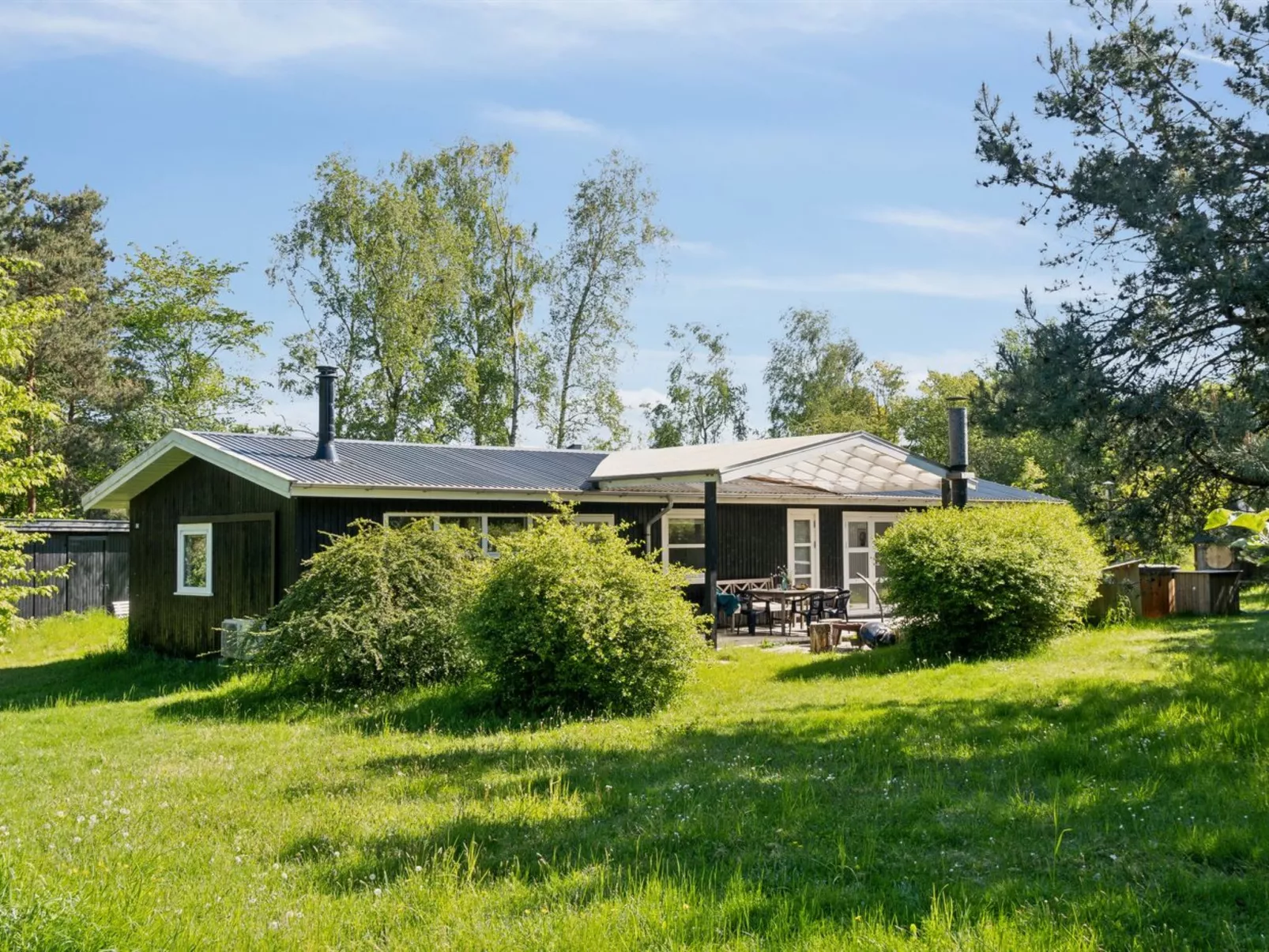 "Iliane" - 450m from the sea-Outside