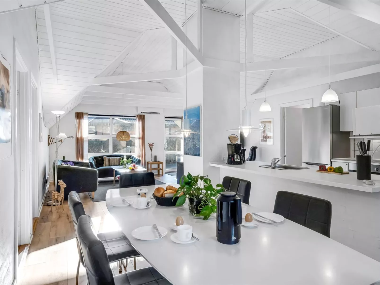 "Malti" - 1.3km from the sea-Drinnen