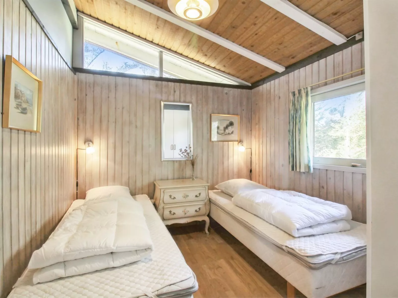 "Tuukka" - 350m from the sea-Drinnen