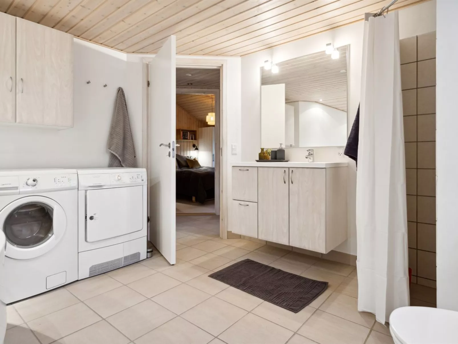 "Ananda" - 900m from the sea-Dedans