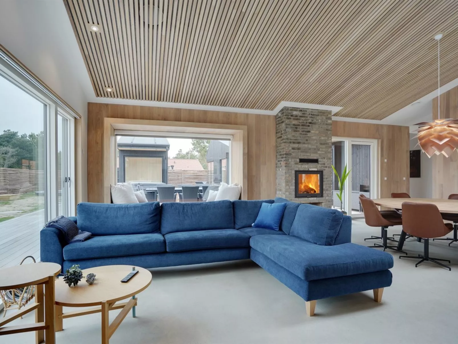 "Toyah" - 400m from the sea-Inside