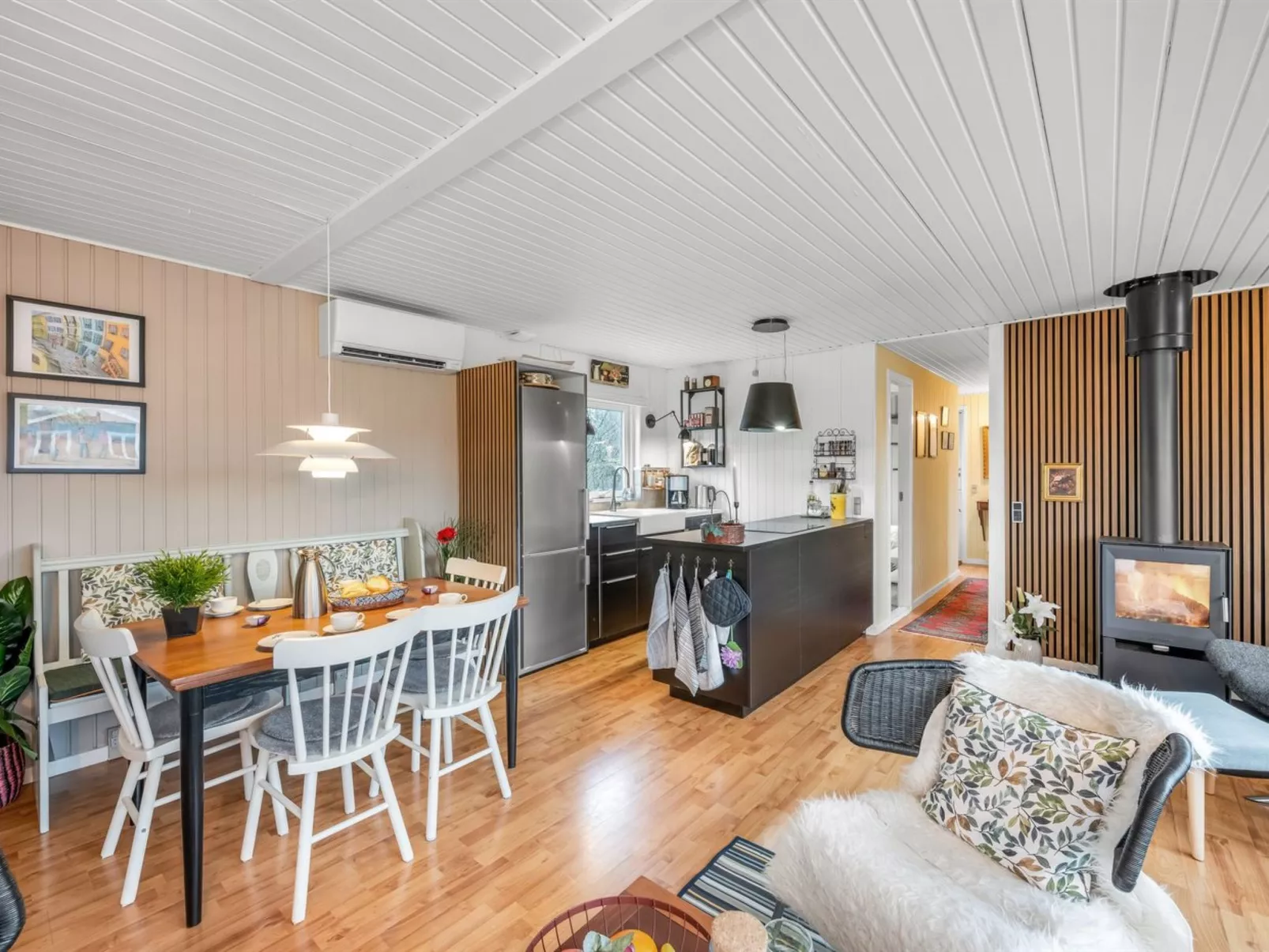 "Fridtjof" - 550m to the fjord-Dedans