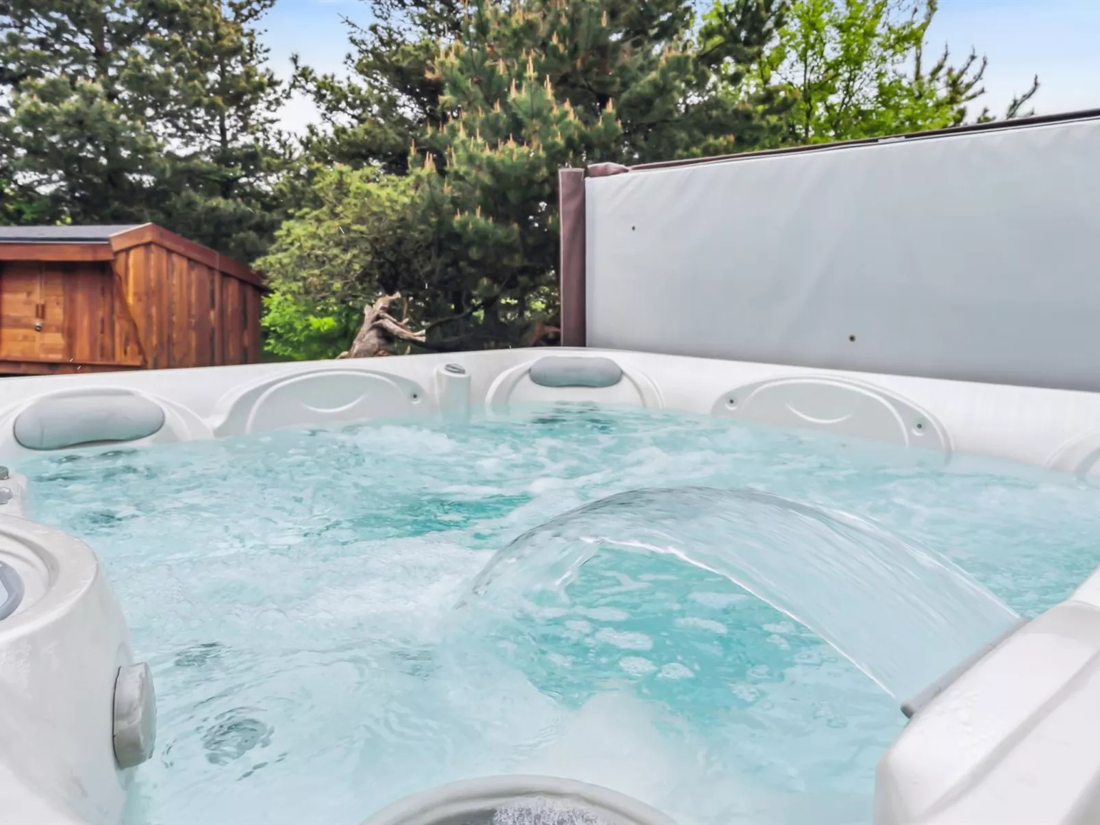 "Amai" - 4.5km from the sea-Inside