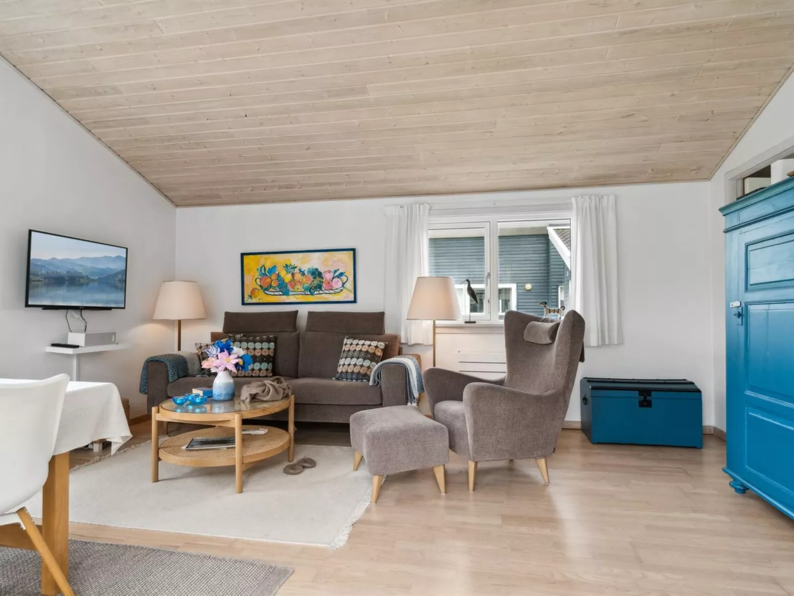 "Melin" - 2.8km from the sea-Dedans