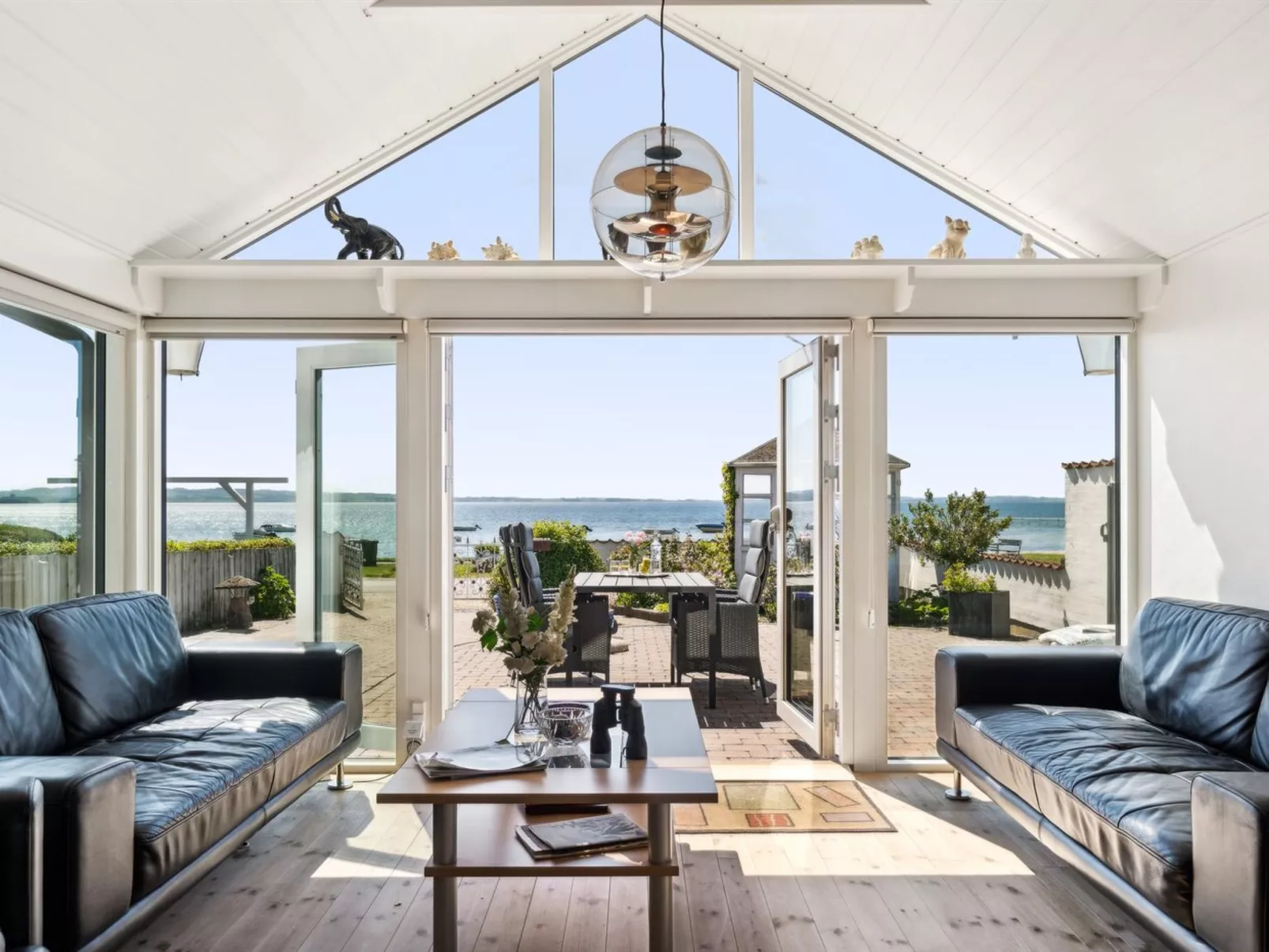 "Michel" - 25m from the sea-Dedans