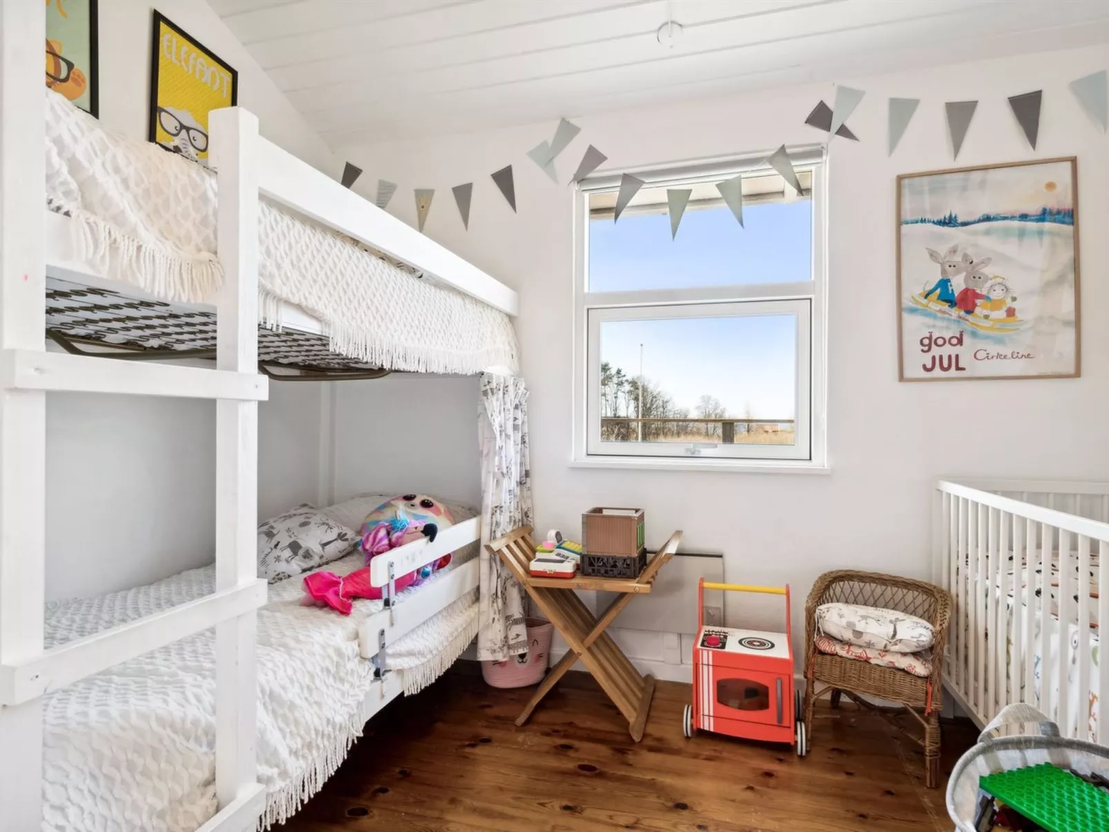 "Usbjorn" - 500m from the sea-Drinnen