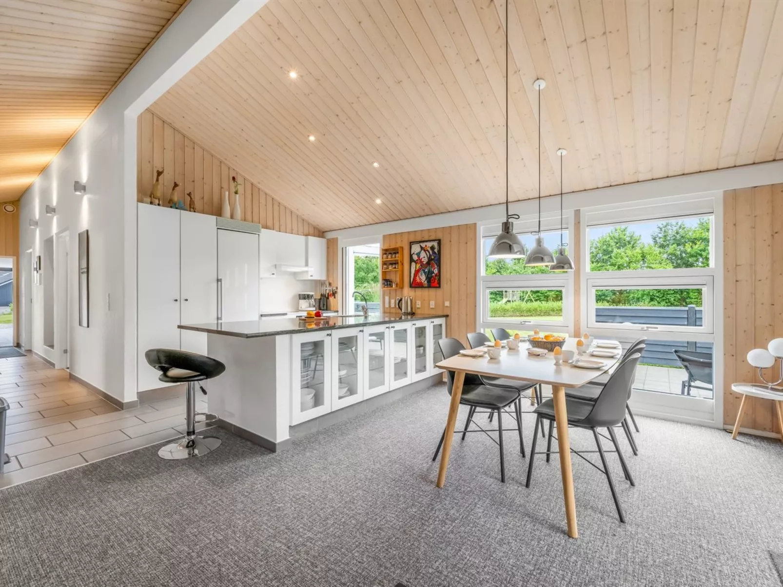 "Noreen" - 1.4km to the fjord-Dedans