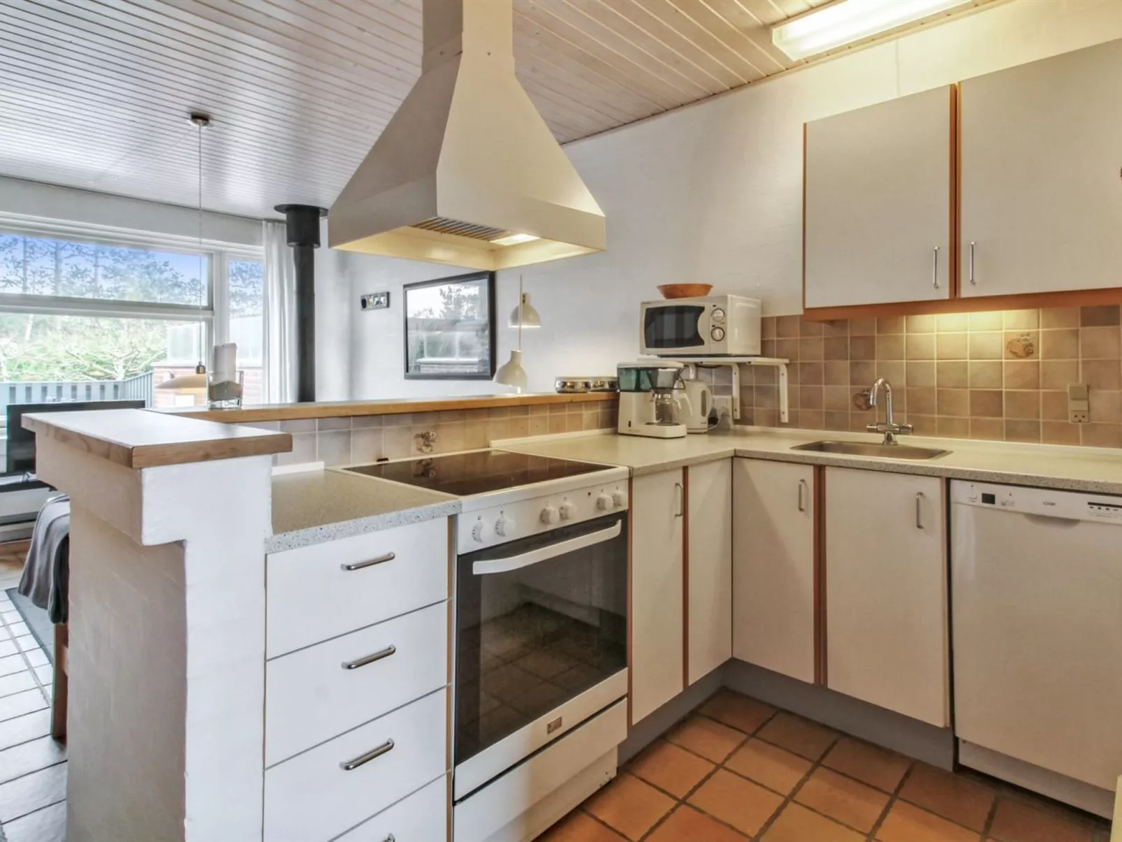 "Rufina" - 3.5km from the sea-Dedans