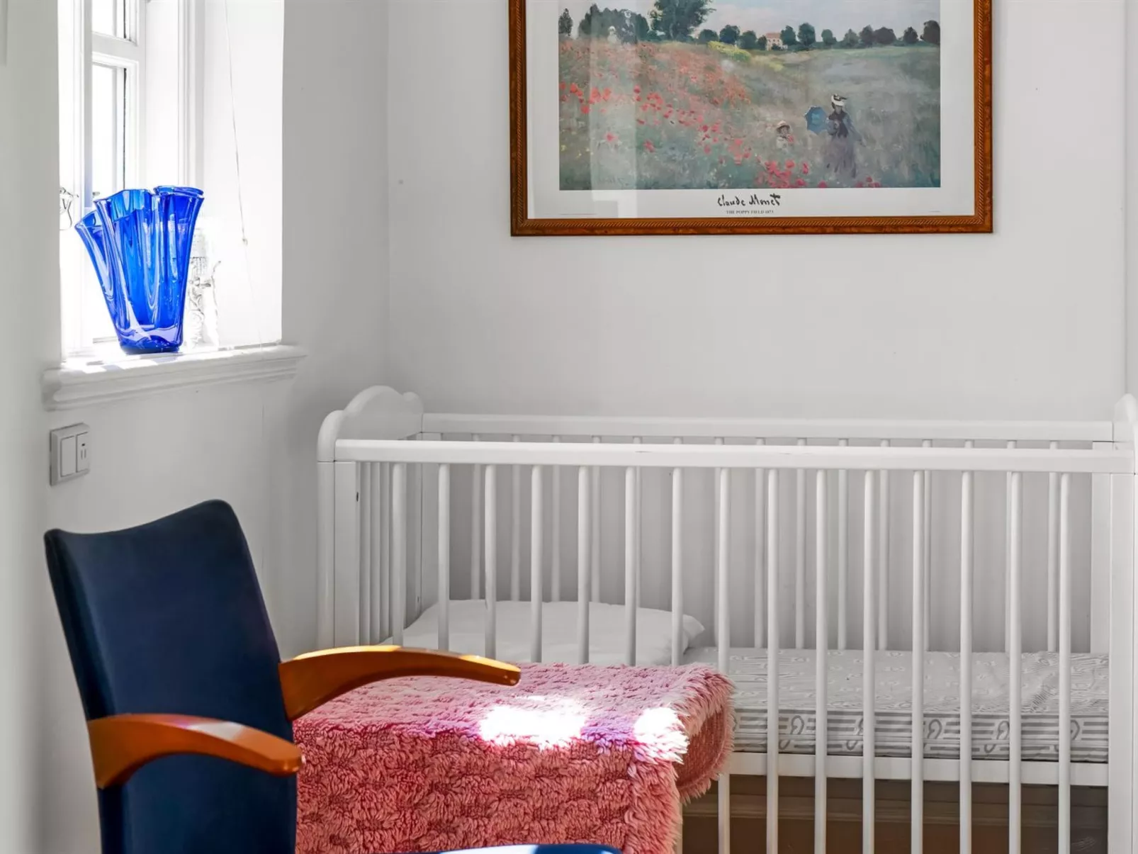 "Ejnarine" - 600m to the fjord-Drinnen