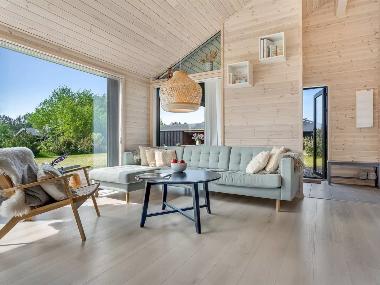 "Edite" - 900m from the sea-Inside