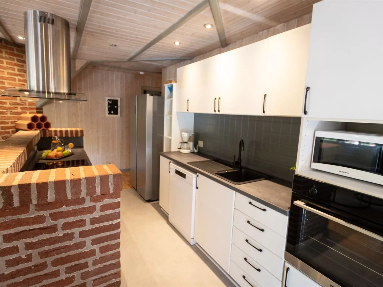 "Ejvi" - 4km from the sea-Drinnen