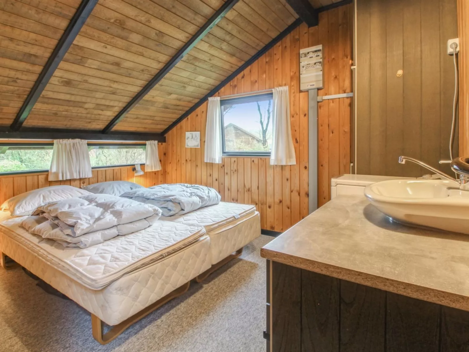 "Gabi" - 30km from the sea-Drinnen