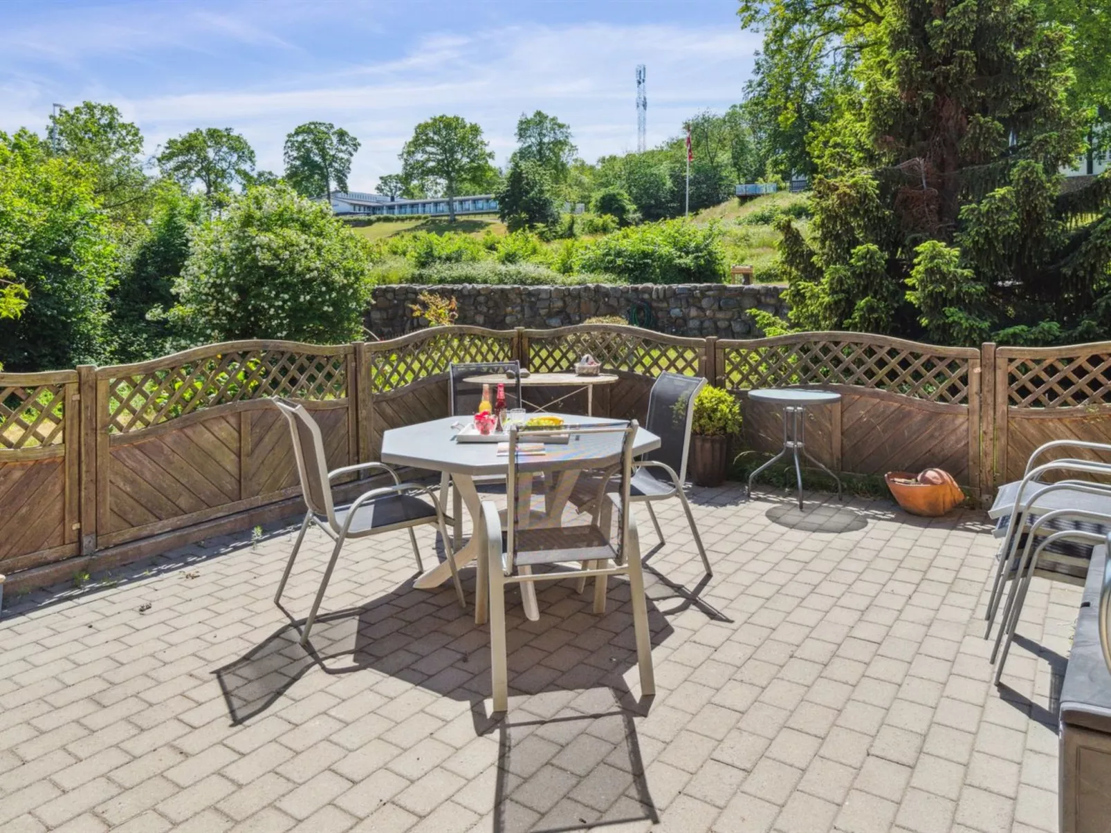 "Vanta" - 50m from the sea-Draußen