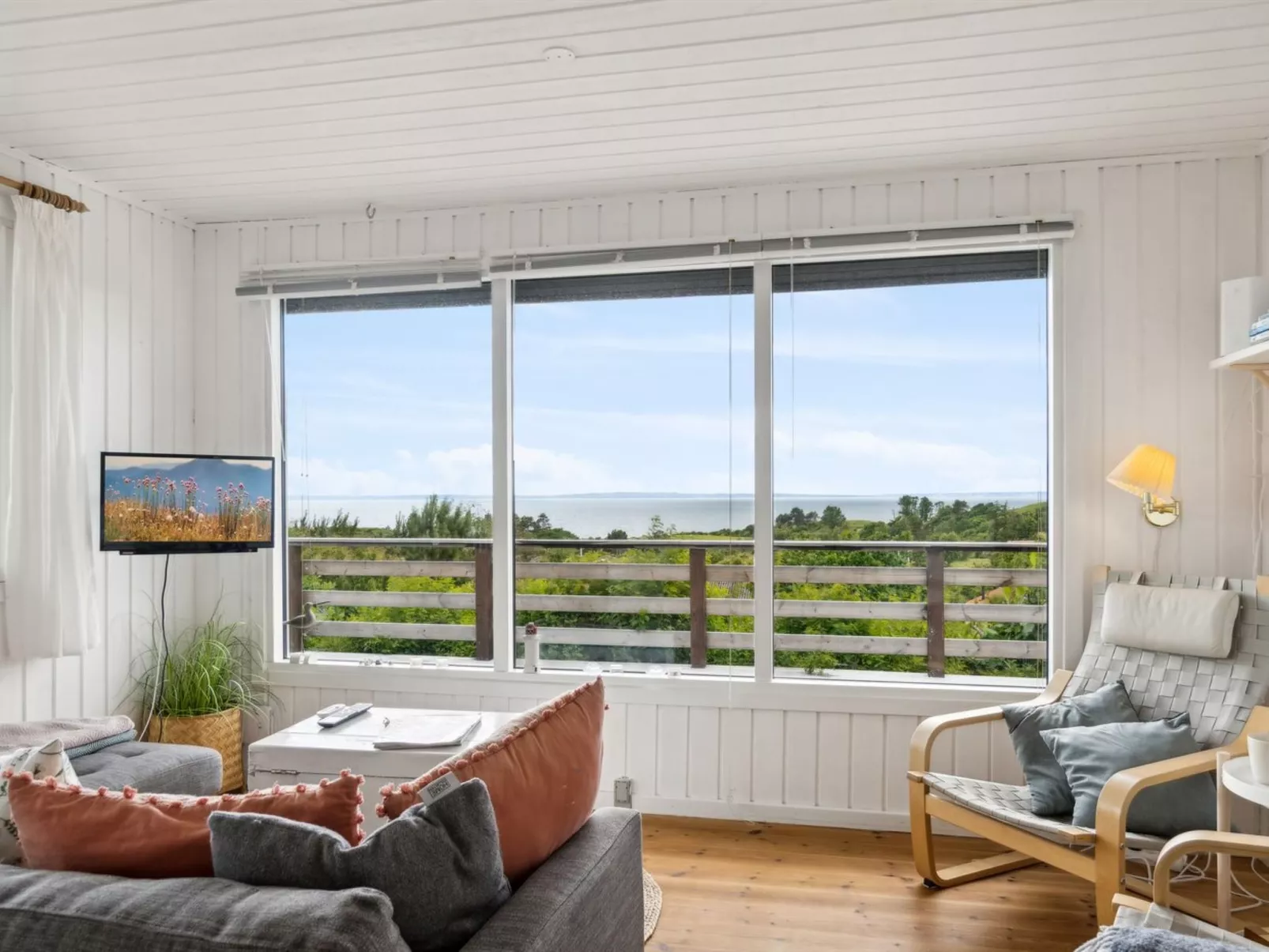 "Gærmund" - 700m from the sea-Drinnen