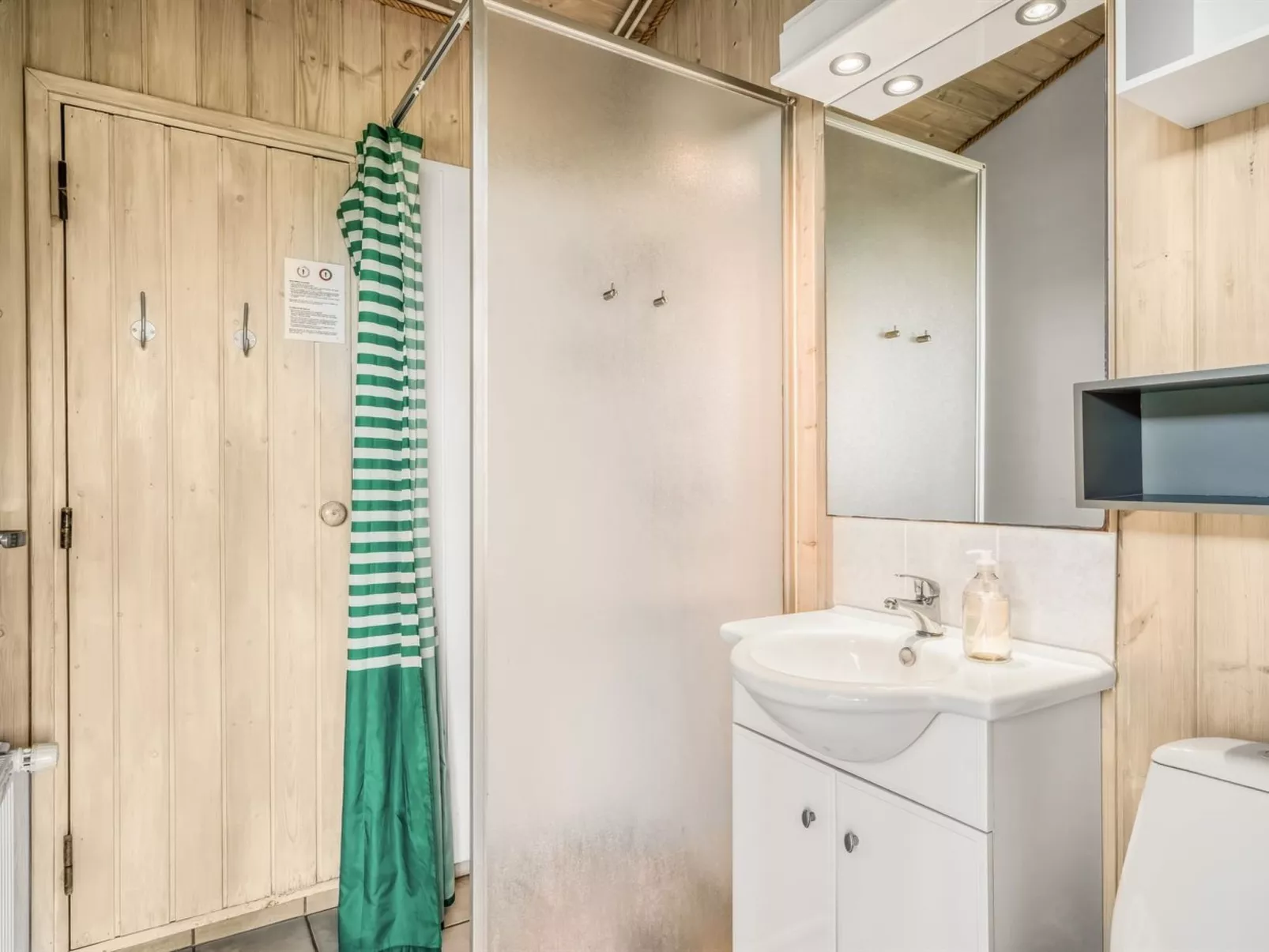 "Lillesol" - 425m from the sea-Inside