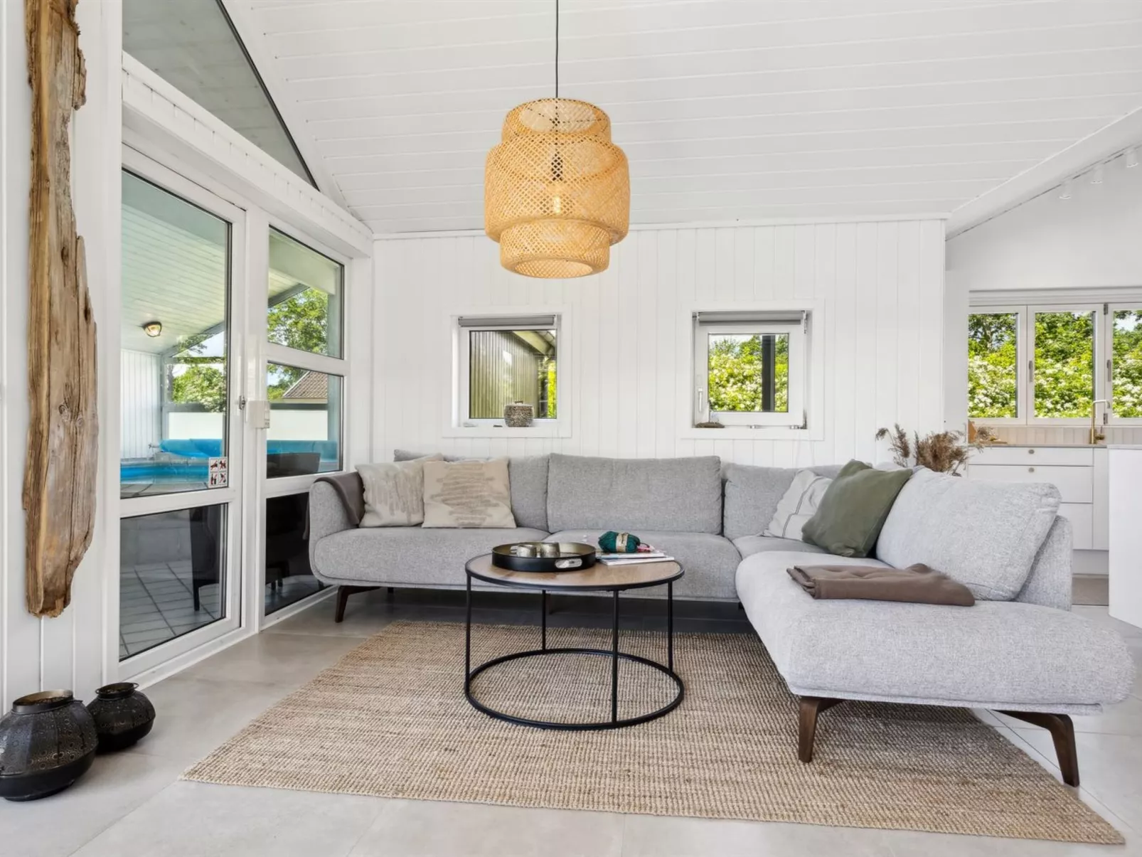 "Hermund" - 100m from the sea-Inside