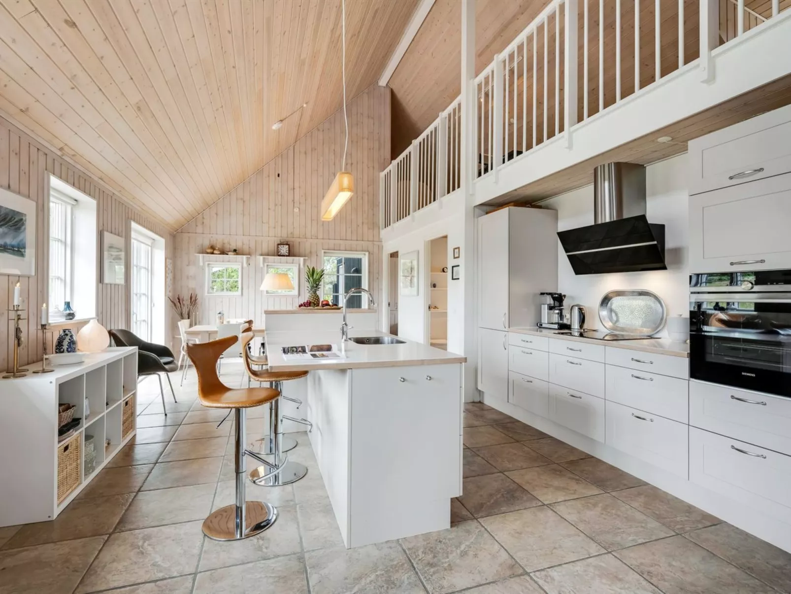 "Helmi" - 1.5km from the sea-Inside