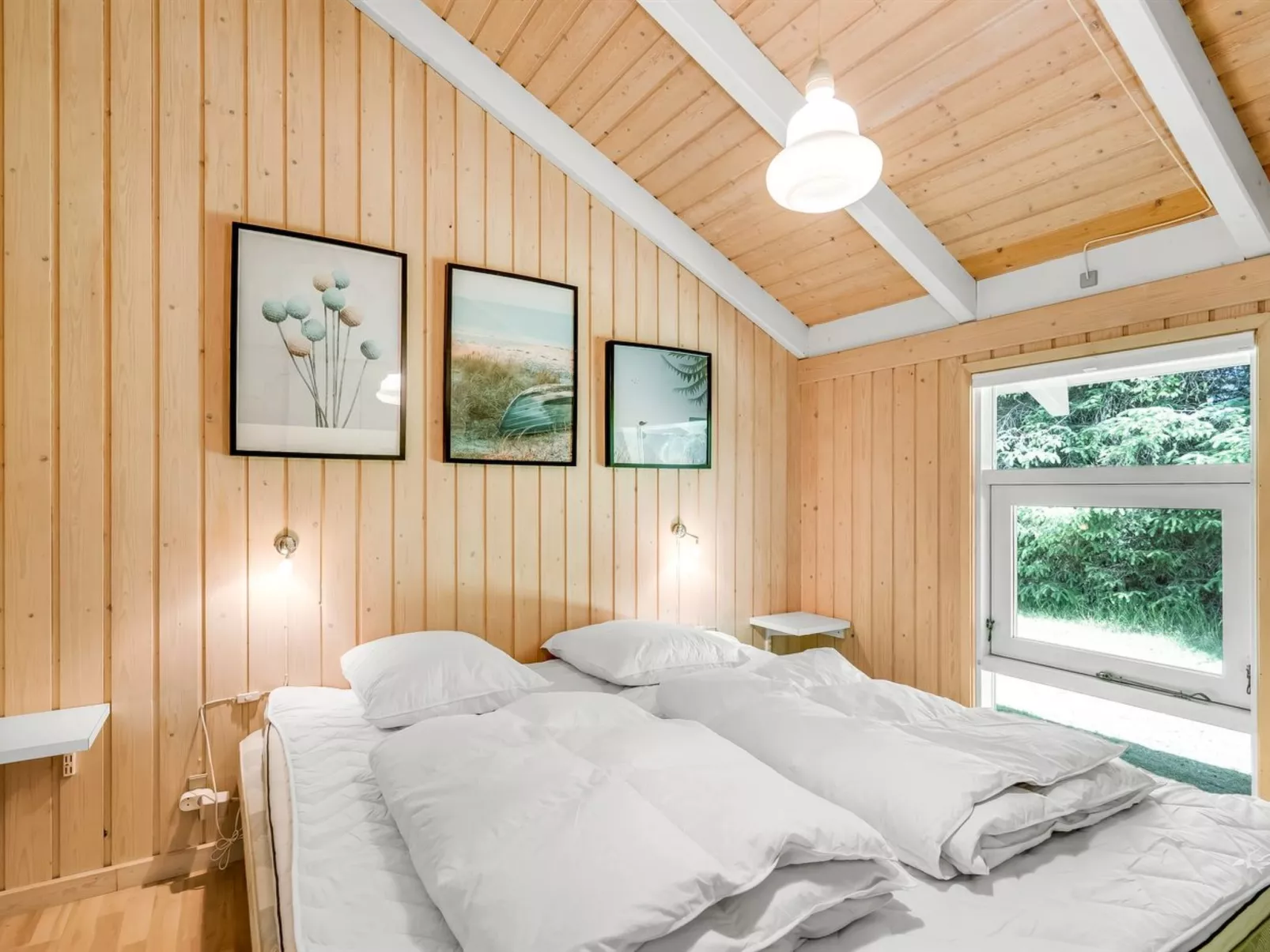 "Amundi" - 500m from the sea-Inside