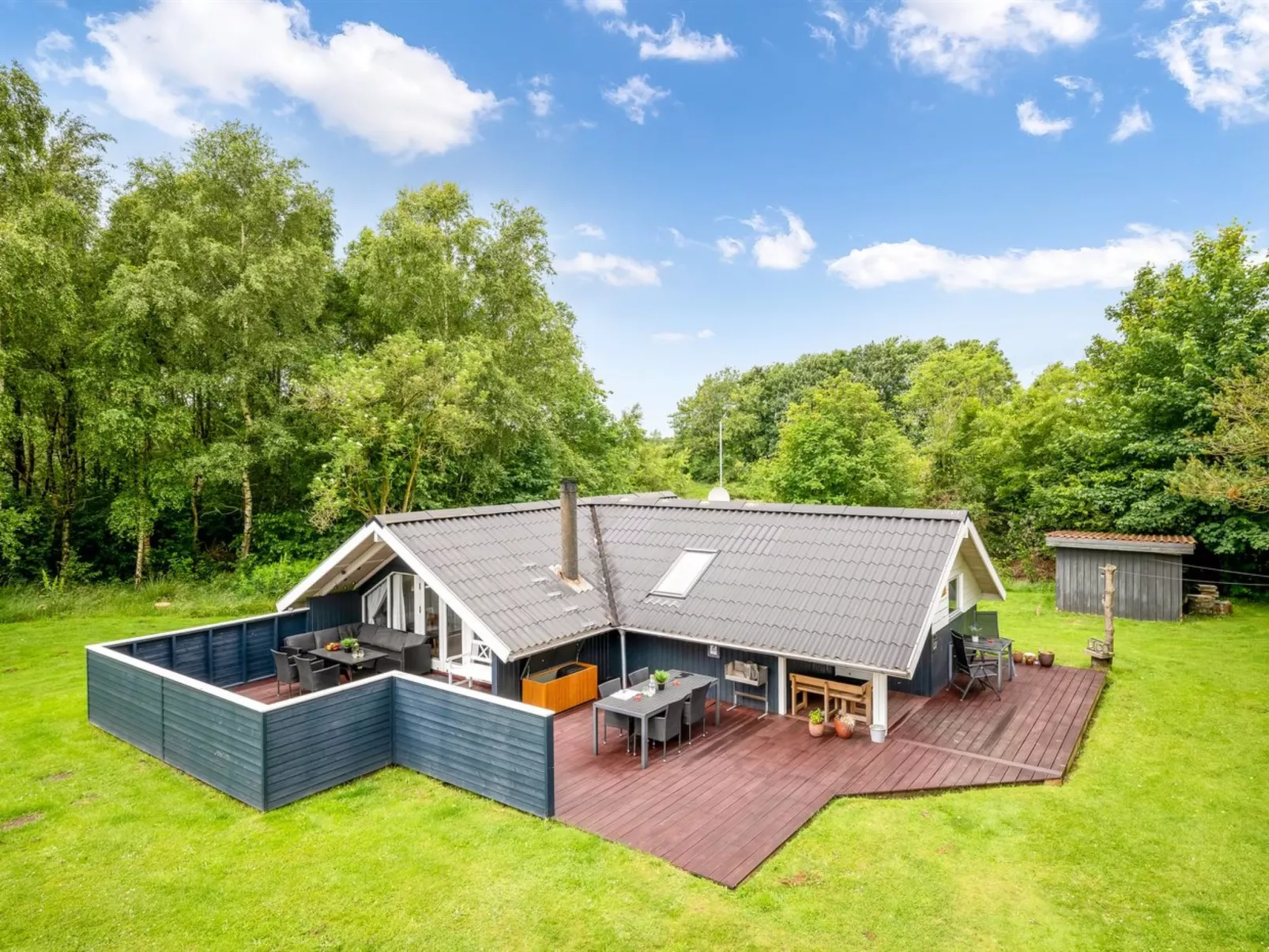 "Giselle" - 10km from the sea-Draußen