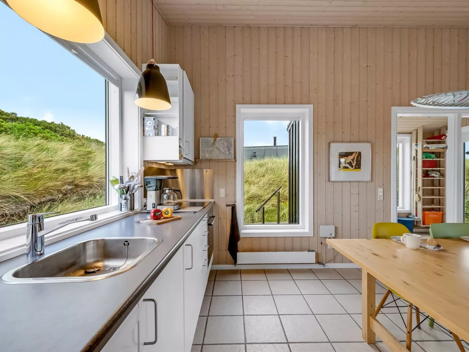 "Paaske" -  from the sea-Dedans