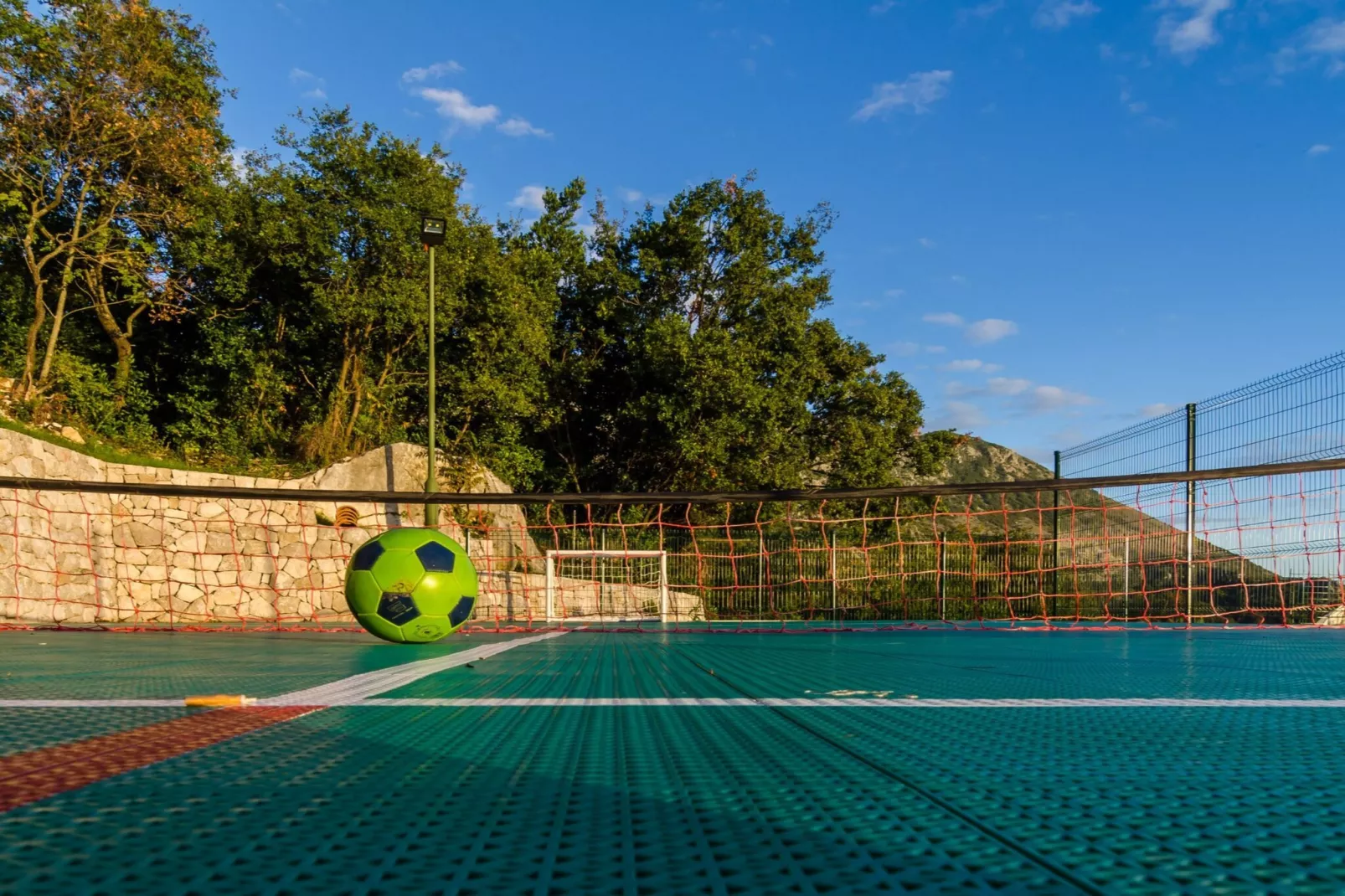 Villa Falcon Rook - Four-Bedroom Villa with Terrace and Swimming Pool-équipements