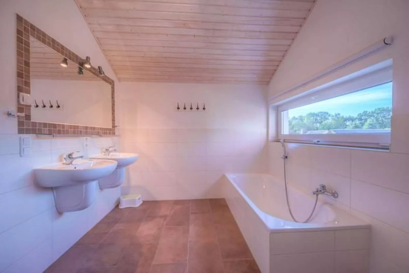 Kondor 253-Badezimmer