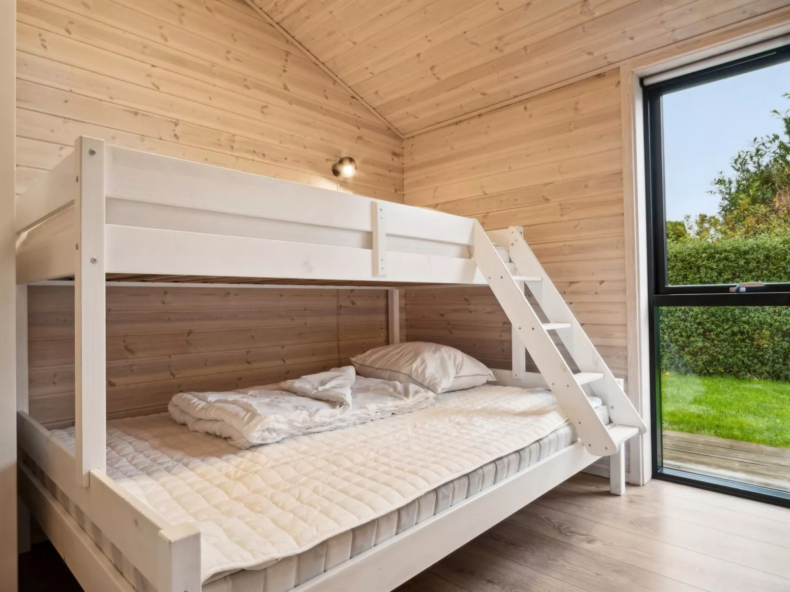 "Ehmi" - 750m from the sea-Inside