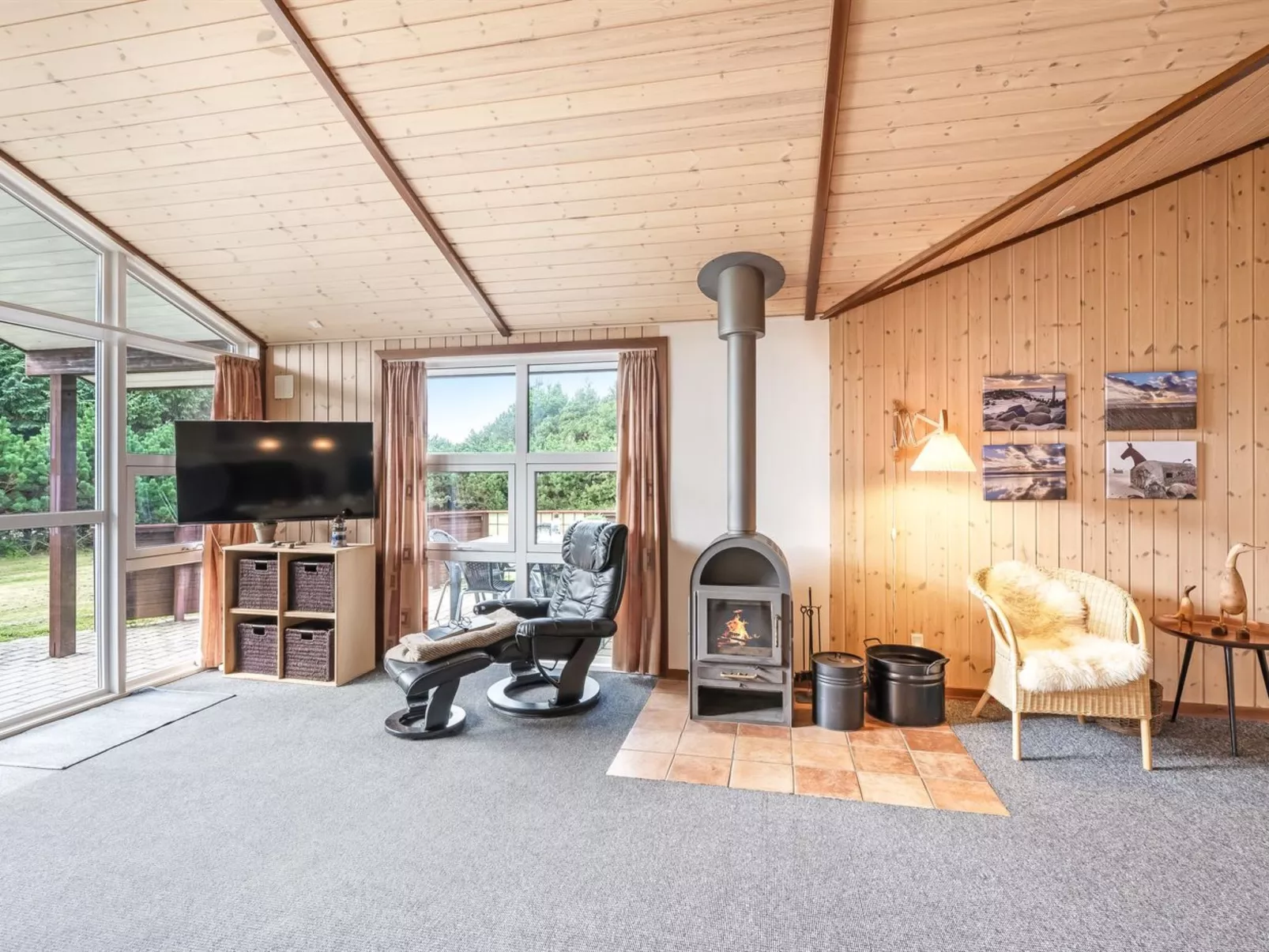 "Thorger" - 550m from the sea-Inside