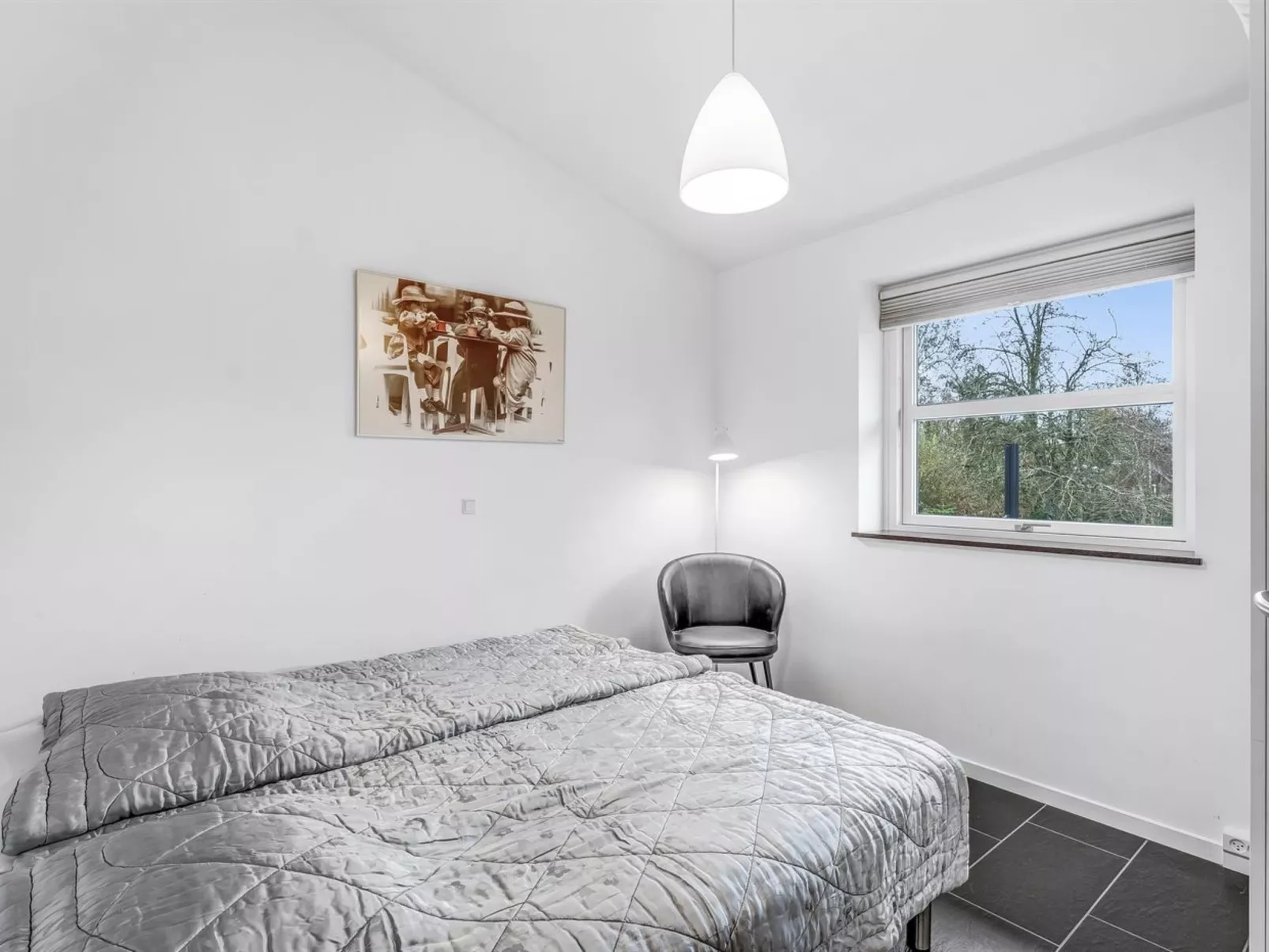 "Laulu" - 200m from the sea-Drinnen