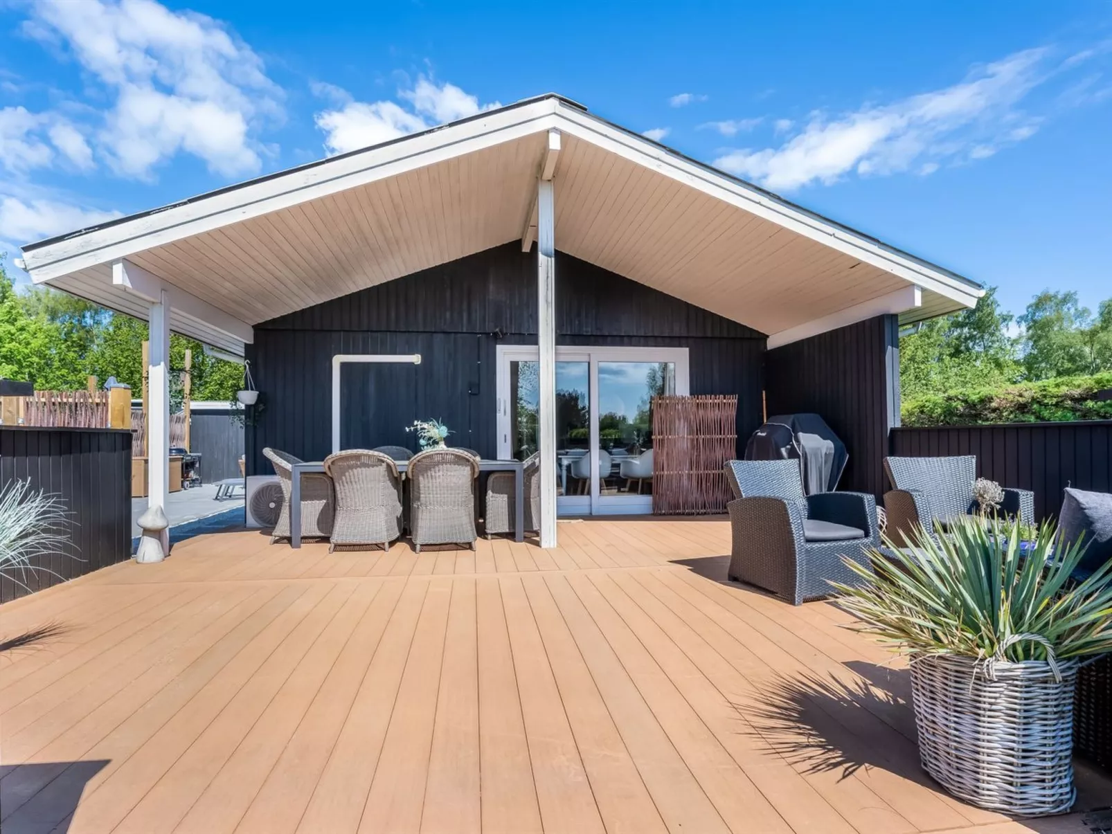 "Kælle" - 750m from the sea-Outside