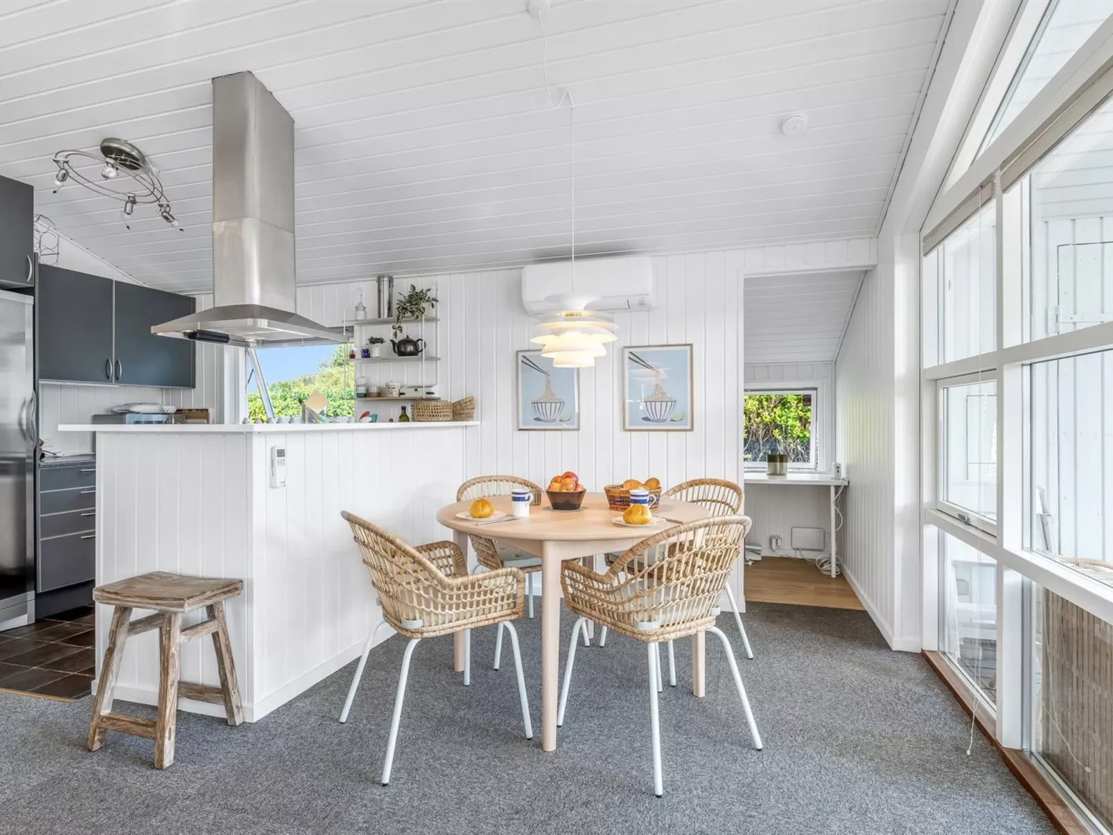 "Ion" - 250m from the sea-Inside