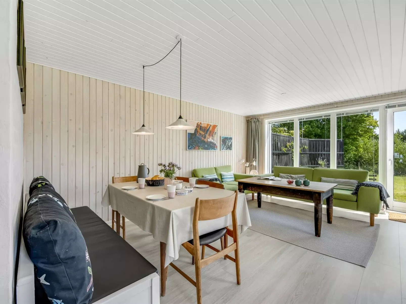 "Hermanni" -  from the sea-Inside