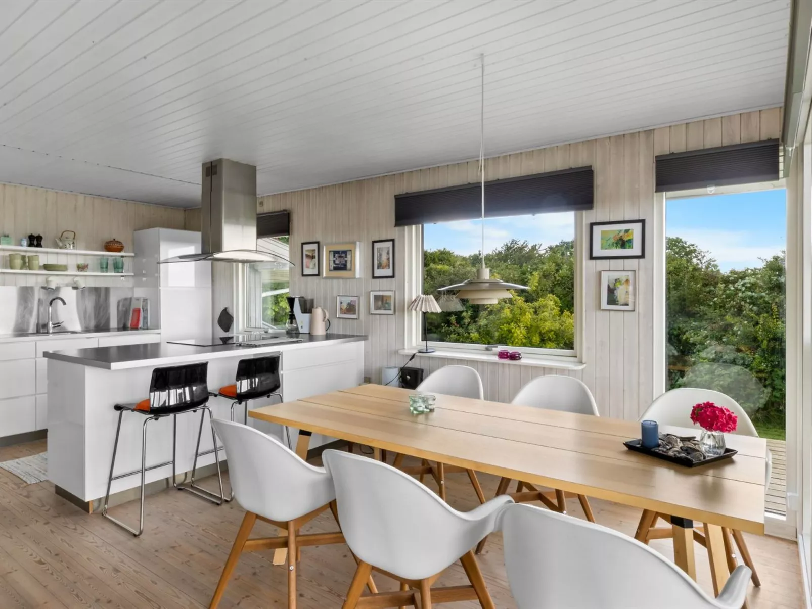 "Dorathea" - 360m from the sea-Drinnen