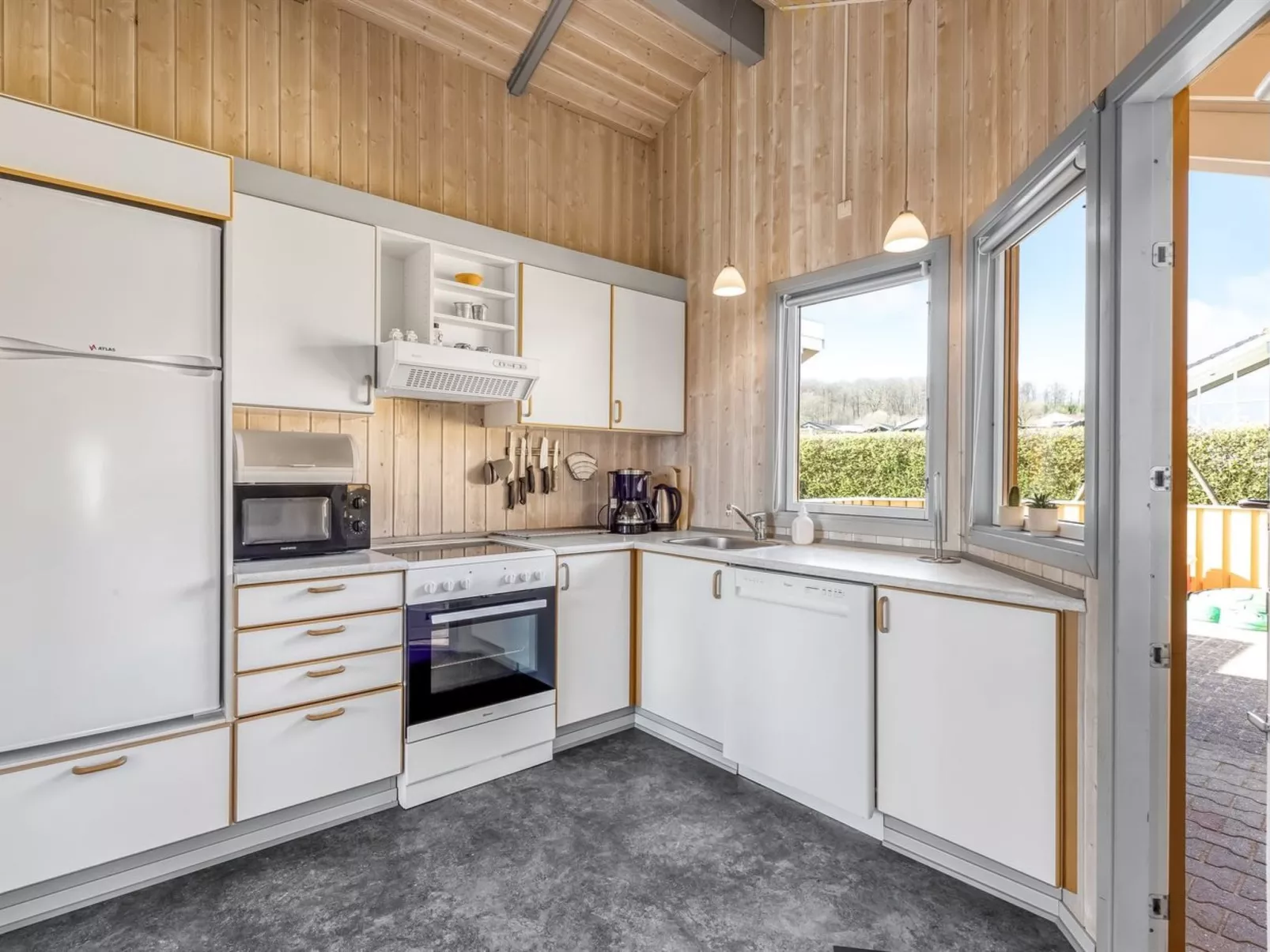 "Halla" - 250m from the sea-Inside