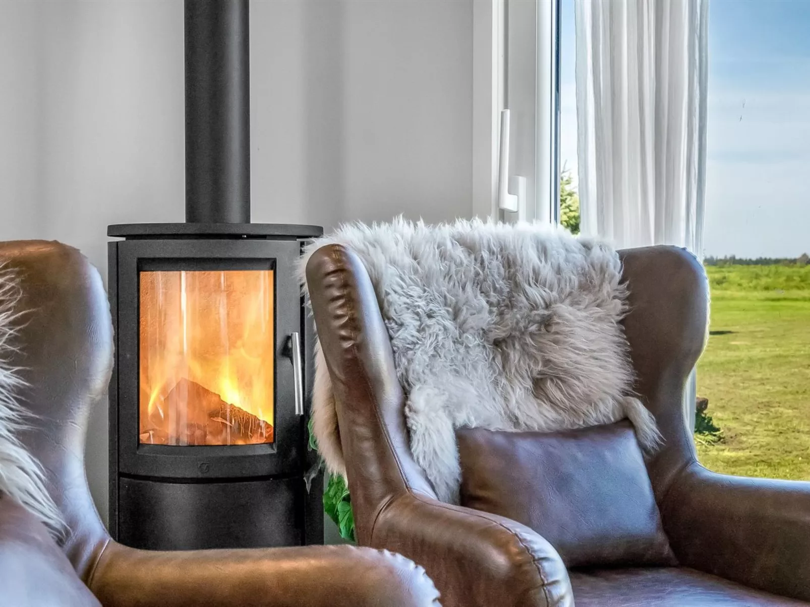 "Kanerva" - 100m to the fjord-Dedans