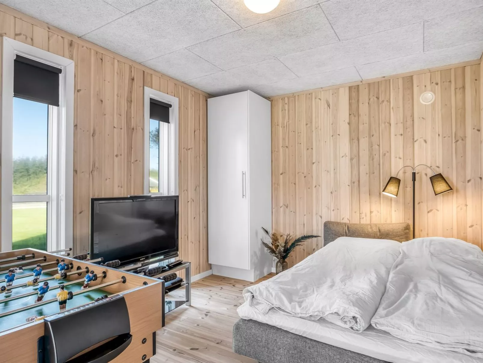 "Carlina" - 700m to the fjord-Inside