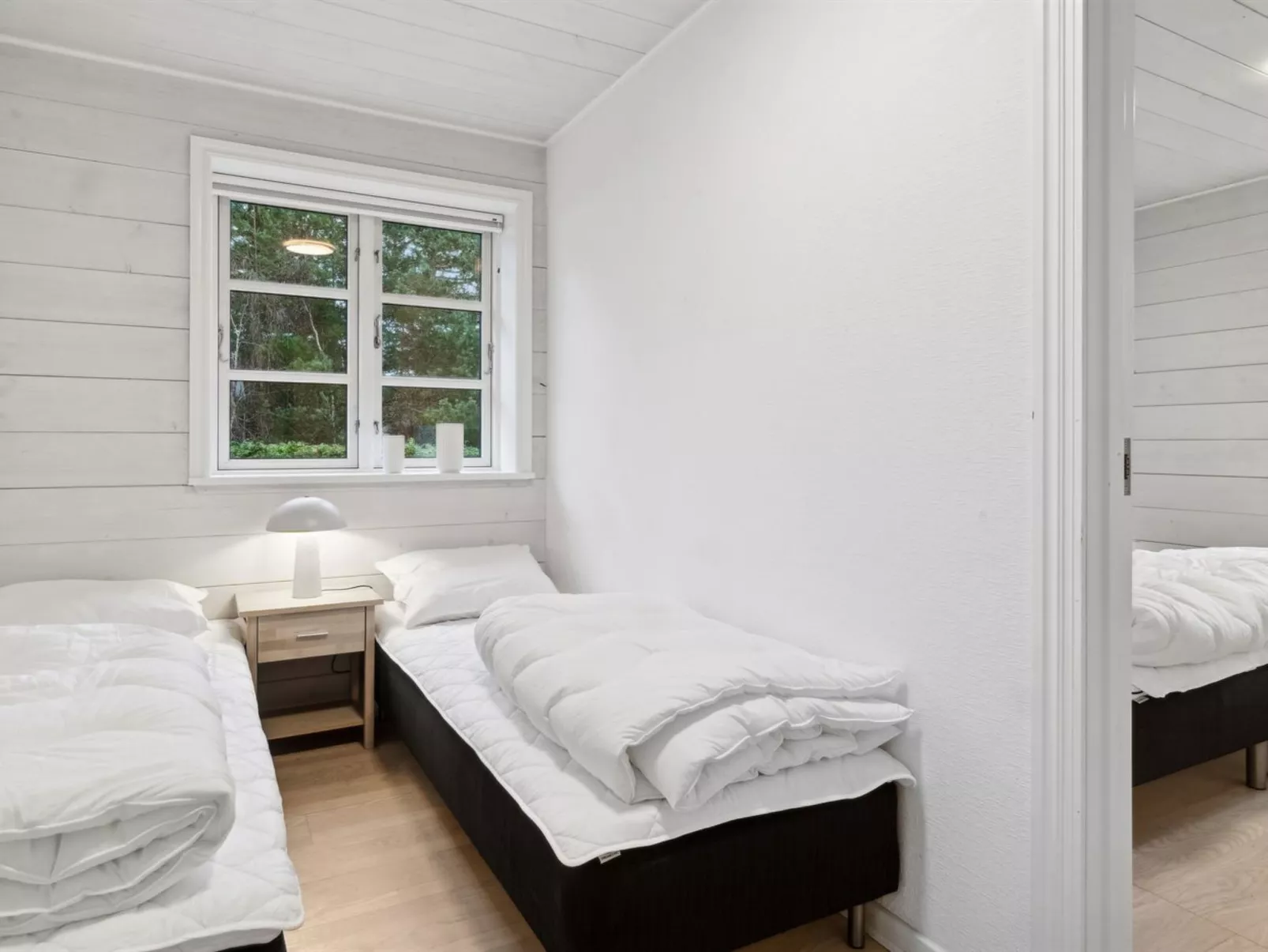 "Ingert" - 1km from the sea-Inside