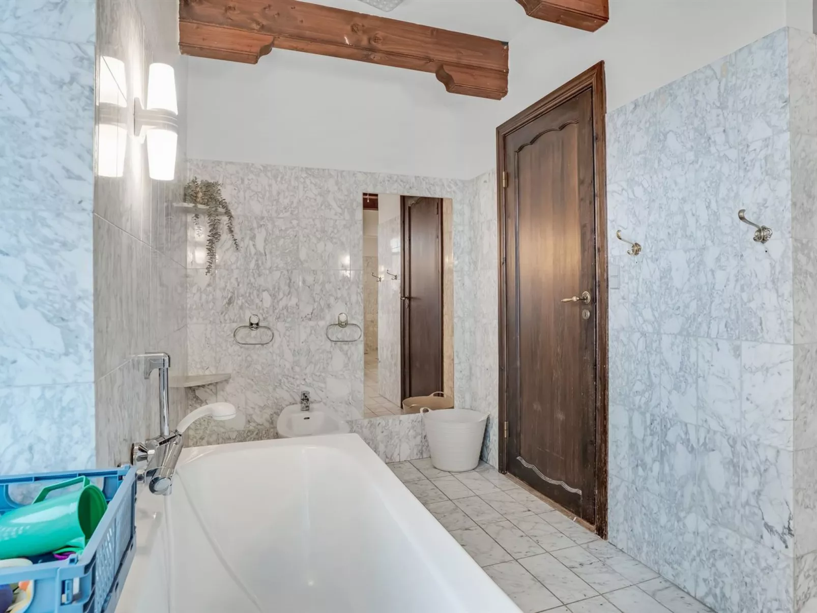 "Star" - 200m to the fjord-Inside